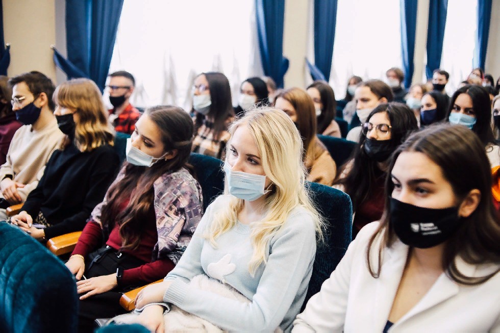 ������� � ������������ ���� ��������.