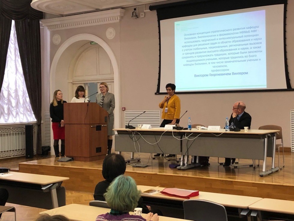 ���� � �����