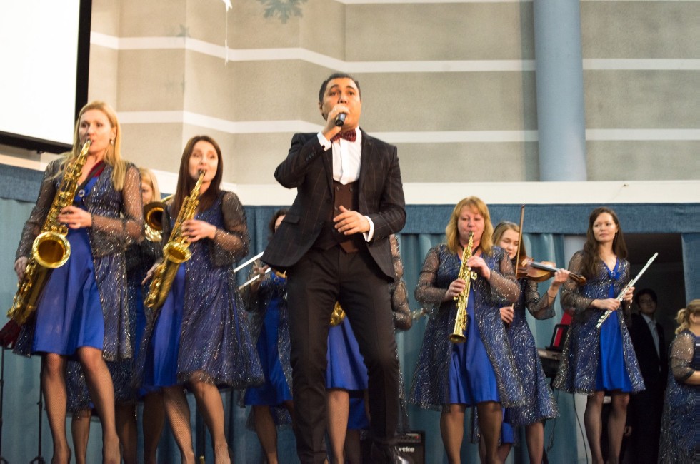 Музыка театра и кино: в ожидании праздника... Музыка театра и кино: в ожидании праздника...