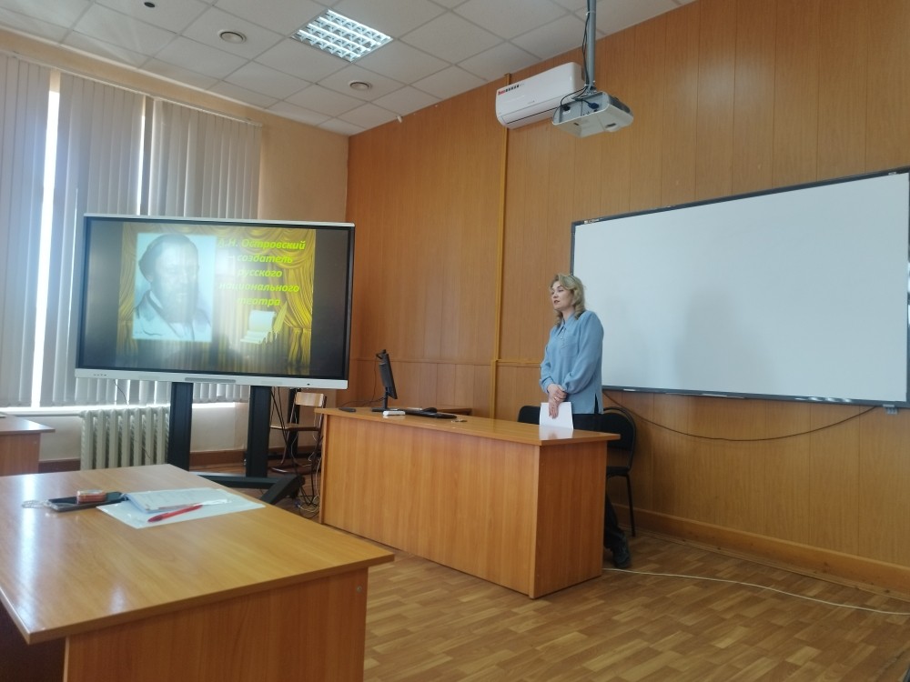 В Елабужском институте КФУ прошли курсы повышения квалификации для педагогов В Елабужском институте КФУ прошли курсы повышения квалификации для педагогов