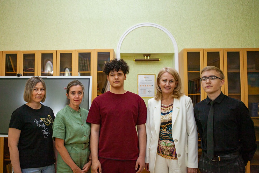 ������� � ������������ '���������������' ����� ,���������� �������� ���