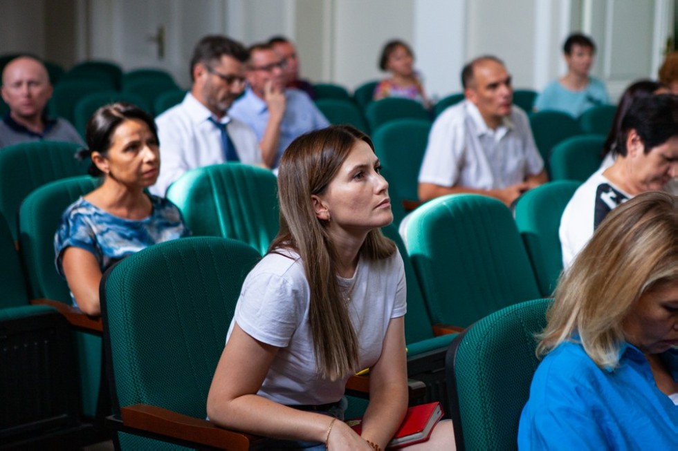 В Елабужском институте КФУ состоялось очередное заседание Ученого Совета В Елабужском институте КФУ состоялось очередное заседание Ученого Совета