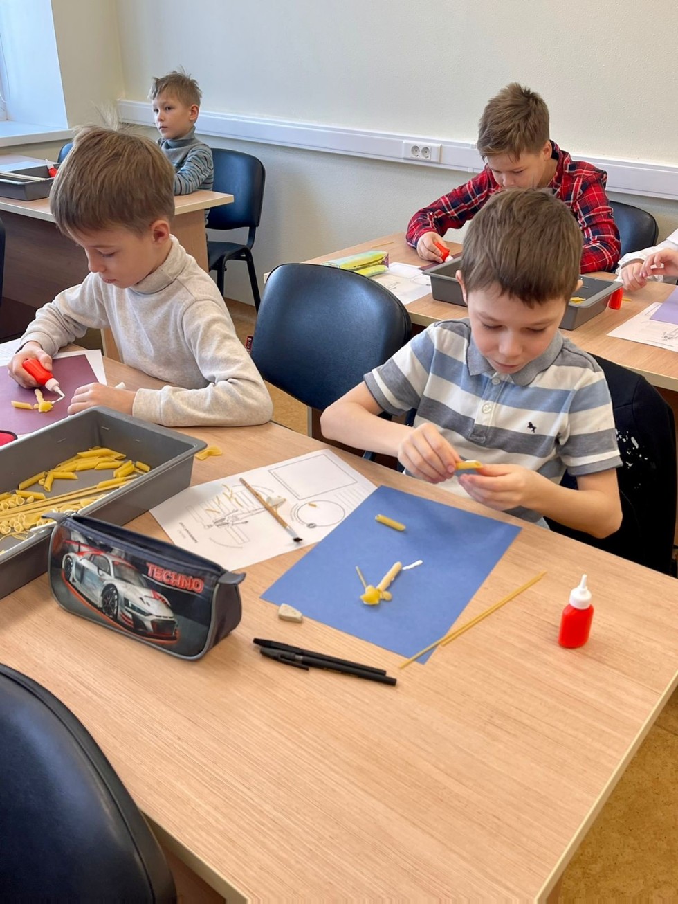 Общеразвивающие программы для детей в ИФМиБ КФУ 2022 Общеразвивающие программы для детей в ИФМиБ КФУ 2022