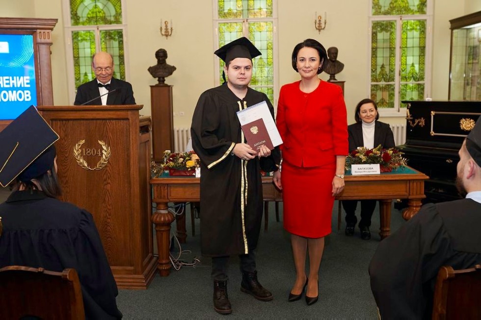 AWARD OF DIPLOMAS TO GRADUATES OF MASTER'S PROGRAMS AWARD OF DIPLOMAS TO GRADUATES OF MASTER'S PROGRAMS