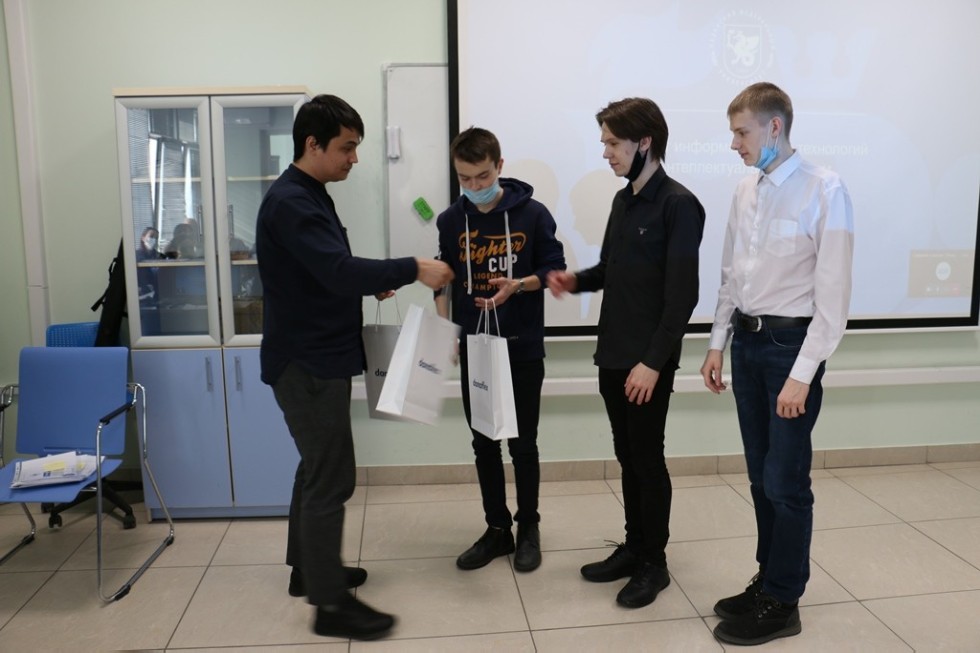 ��������� ����� ������ ������ ���� 