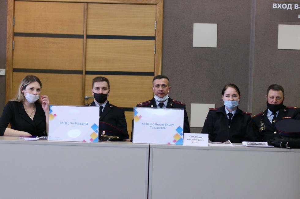 Общеуниверситетская Ярмарка вакансий для студентов и выпускников Казанского федерального университета Общеуниверситетская Ярмарка вакансий для студентов и выпускников Казанского федерального университета