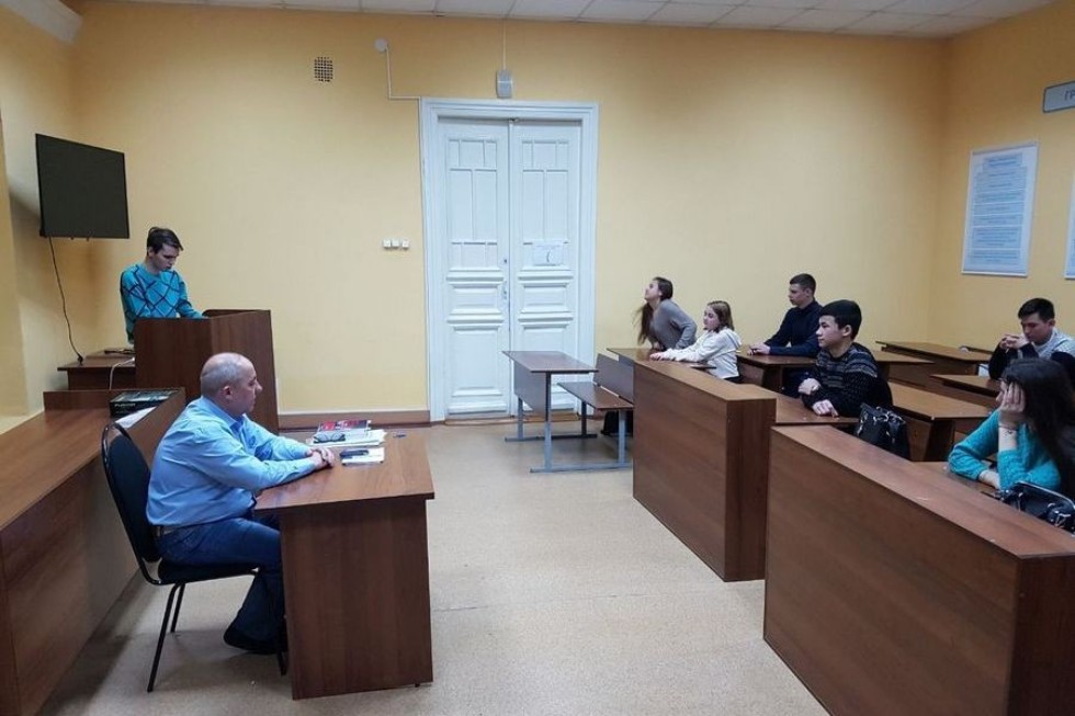 Постигая азы юридической науки Постигая азы юридической науки