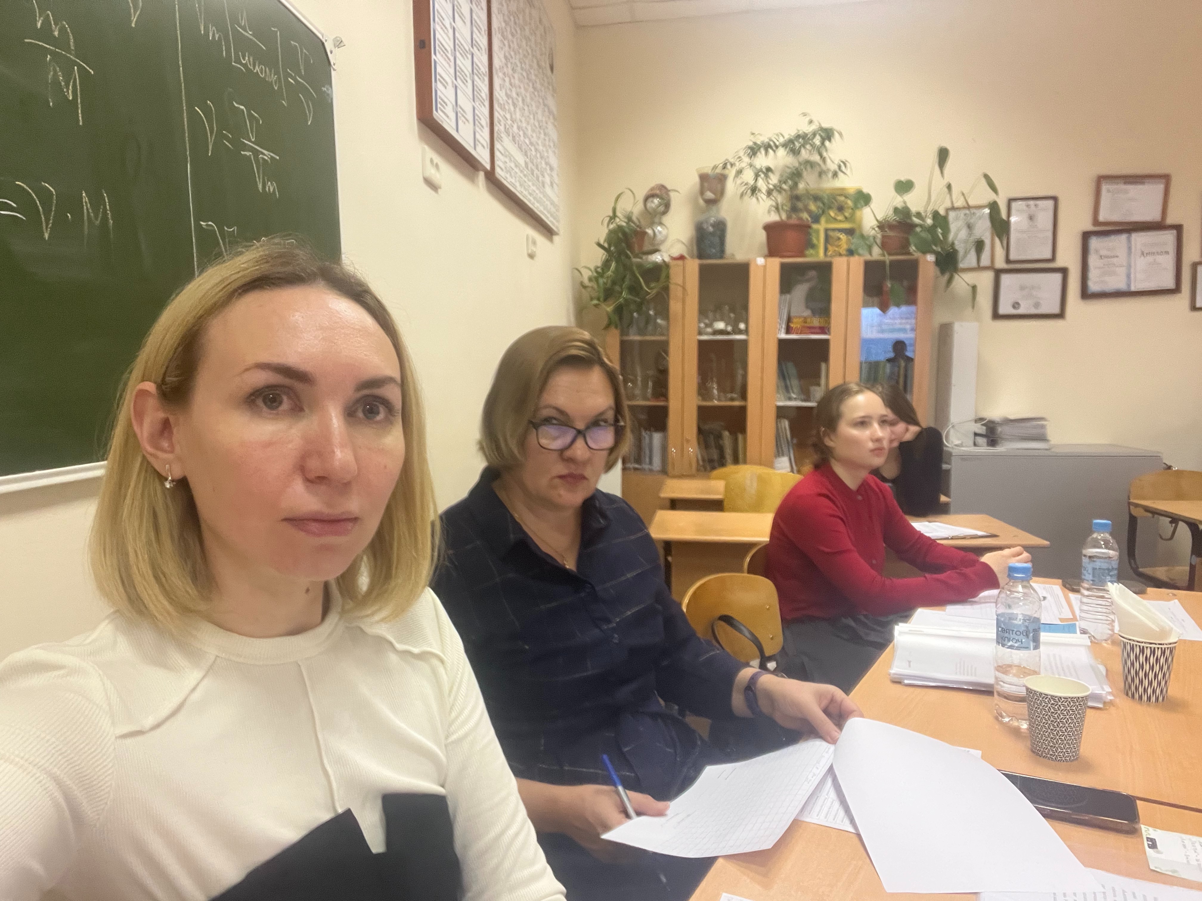 Преподаватели ВШИЯиП приняли участие в качестве жюри в XV городской научно-исследовательской конференции школьников имени К.Д. Ушинского Преподаватели ВШИЯиП приняли участие в качестве жюри в XV городской научно-исследовательской конференции школьников имени К.Д. Ушинского