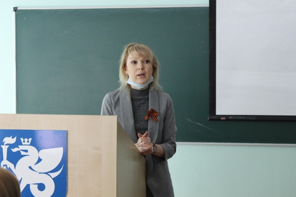 ���������� �������� ������ � ���������� ��������� � ���� ������� ������������� �����