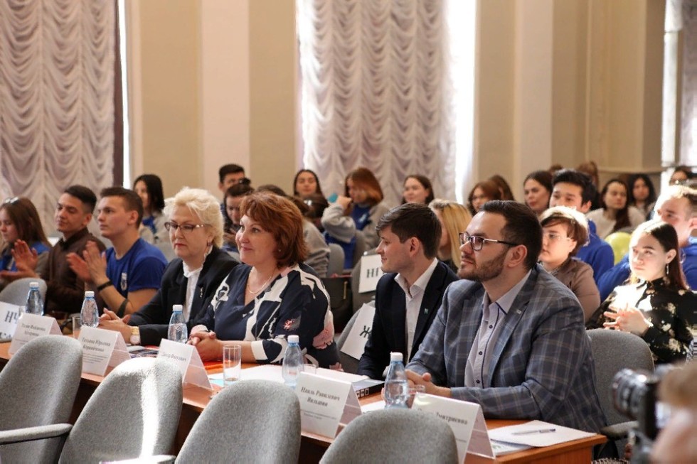 В Елабужском институте КФУ состоялся ежегодный конкурс 'Студенческий лидер РТ - 2019' В Елабужском институте КФУ состоялся ежегодный конкурс 'Студенческий лидер РТ - 2019'