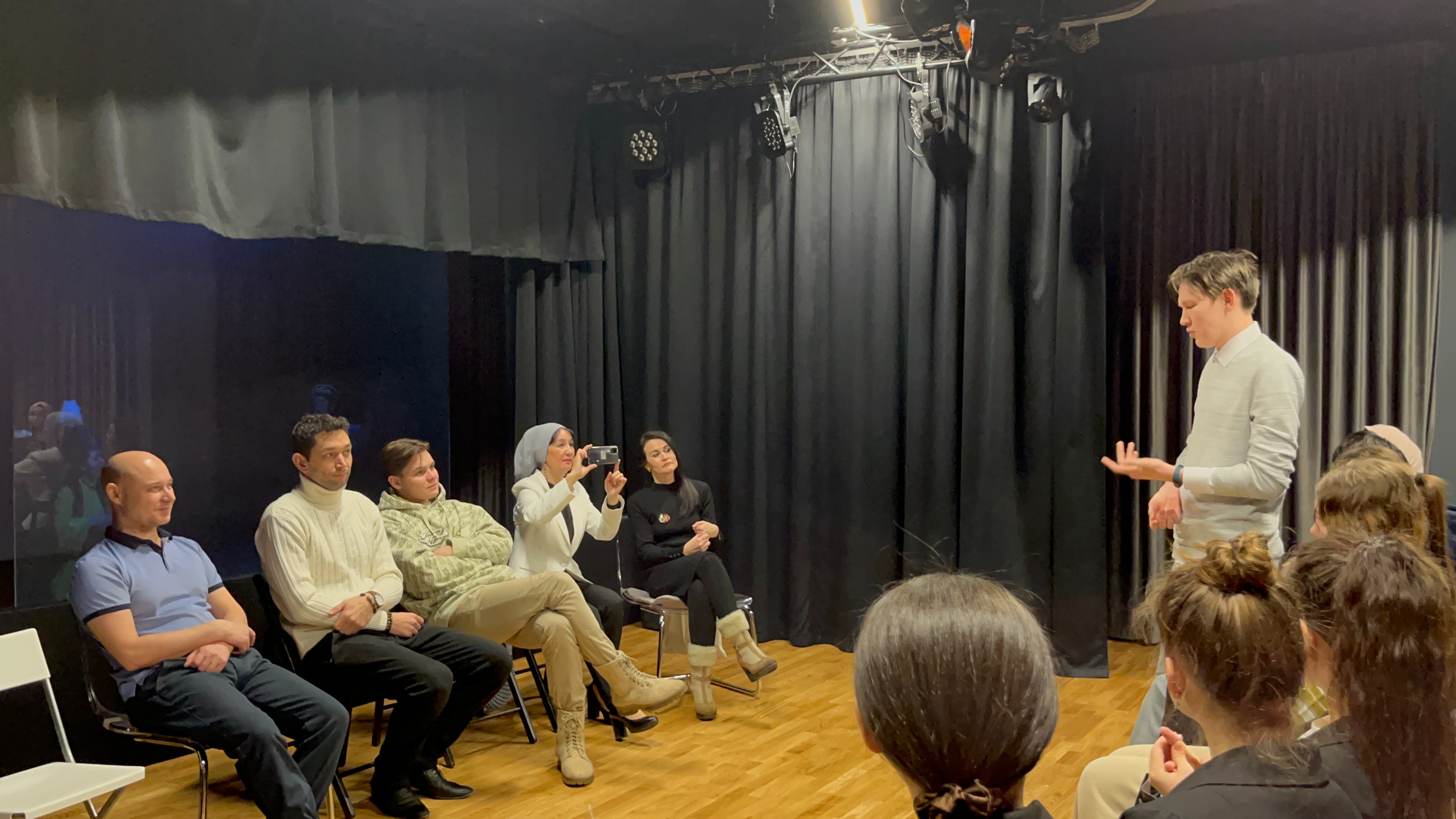 ��� ����������� '�ә��� �����'���  �.Ә��ә����������ң '�����' ���ә��� һә� �������������� ������� ����� ������� �����������