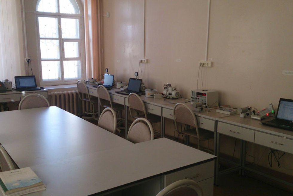 УЛ 'Ядерная физика' УЛ 'Ядерная физика'