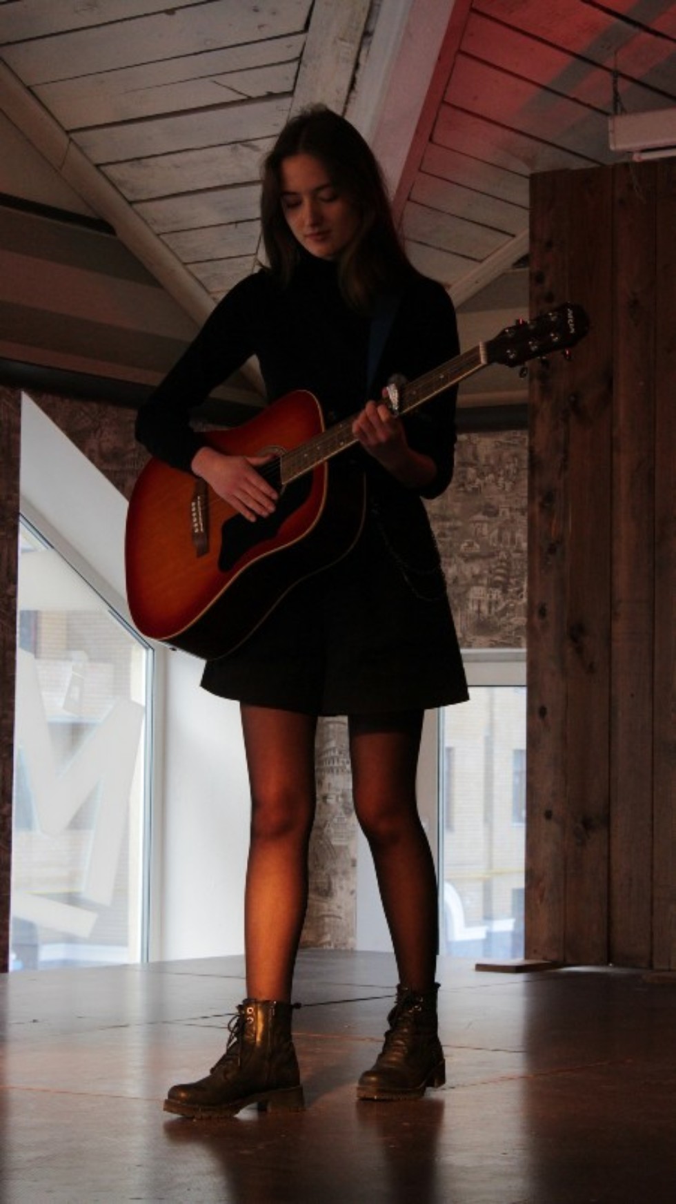 Творческое сияние студентов ИСФН Творческое сияние студентов ИСФН