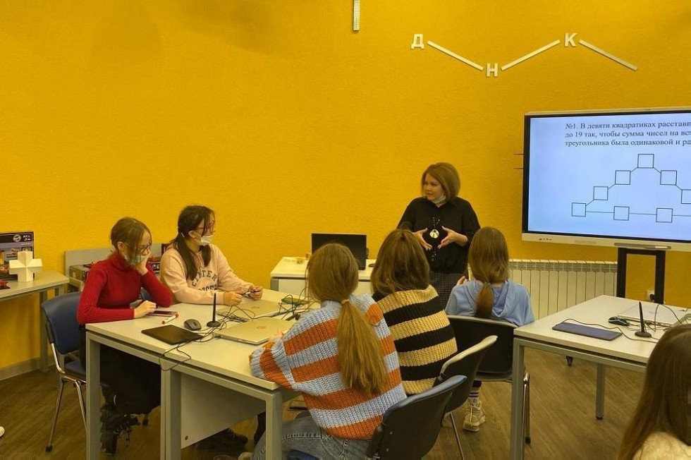 ������-������ �� ���������� � ������ ������ ��� ���������� � ���� ������� ������������