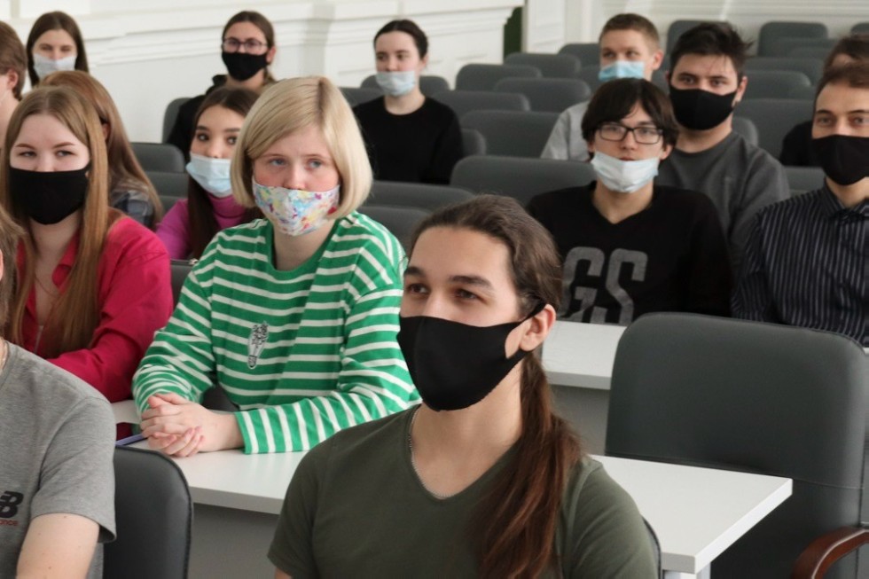 � ���������� ��������� ���������� �������� ������ '������������ ������� ����� ��������: ������������ �������� ���������� ��� ��� �����' ,���������� �������� ���