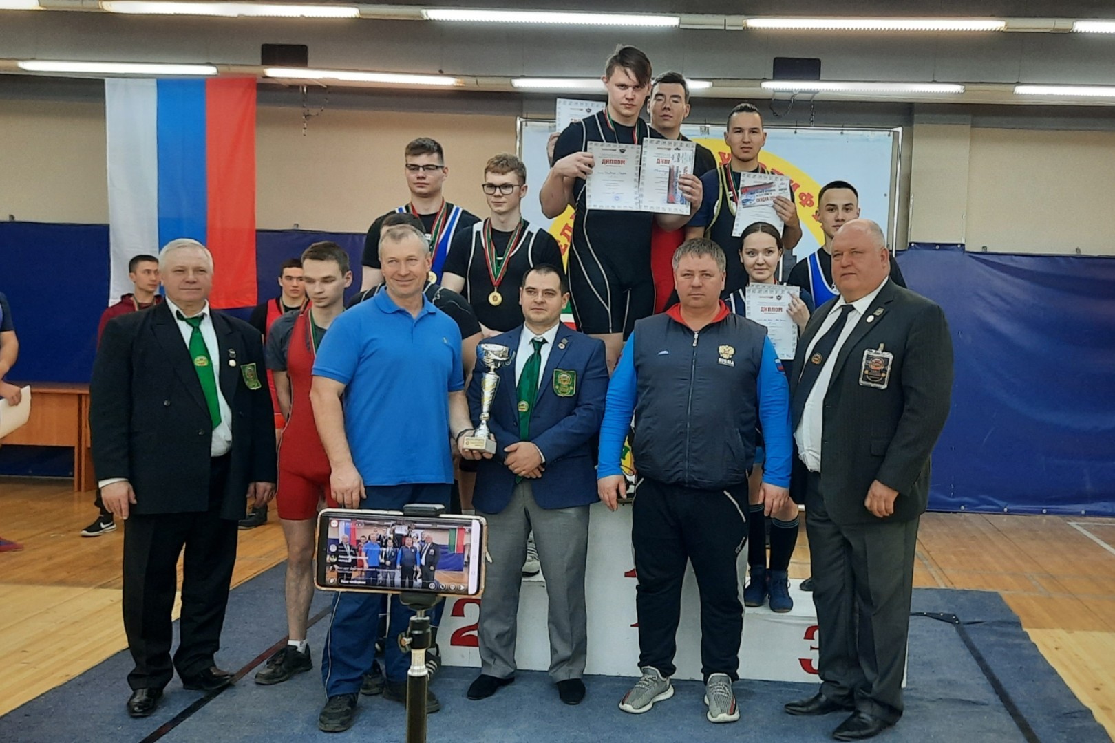 С 8 по 9 апреля 2023 года в городе Казань прошло Первенство Республики Татарстан среди юношей, девушек, юниоров и юниорок, в котором приняли участие около 100 спортсменов из 12 районов Татарстана С 8 по 9 апреля 2023 года в городе Казань прошло Первенство Республики Татарстан среди юношей, девушек, юниоров и юниорок, в котором приняли участие около 100 спортсменов из 12 районов Татарстана