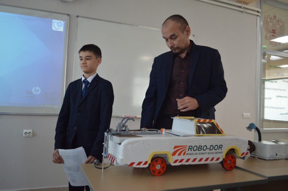 ����� ��������� ���� ������������� 