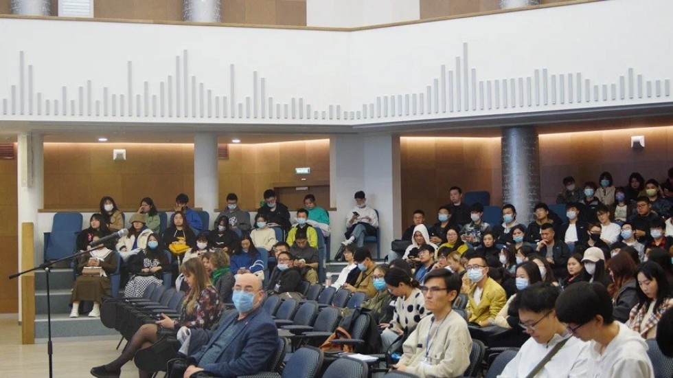 ������� �������������� ��� � ���������� ������������ � ����