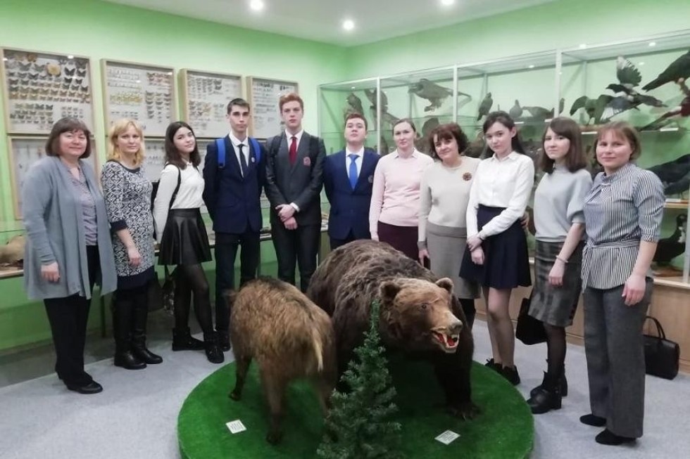 ������� �������� � ����� ������� ���������� ��������������� ������-������������ ����������� ���������� '������������� �����: �������, ���������, �������'