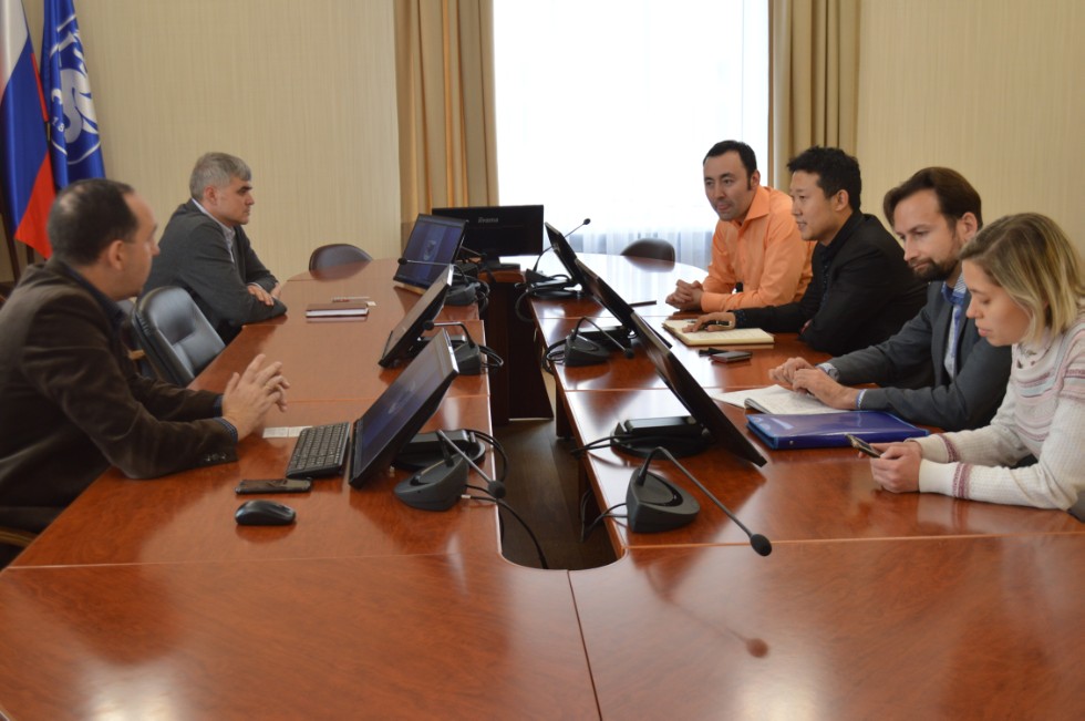 ��������� �������� WEIDONG CLOUD EDUCATION GROUP �������� ���������� �������� ���