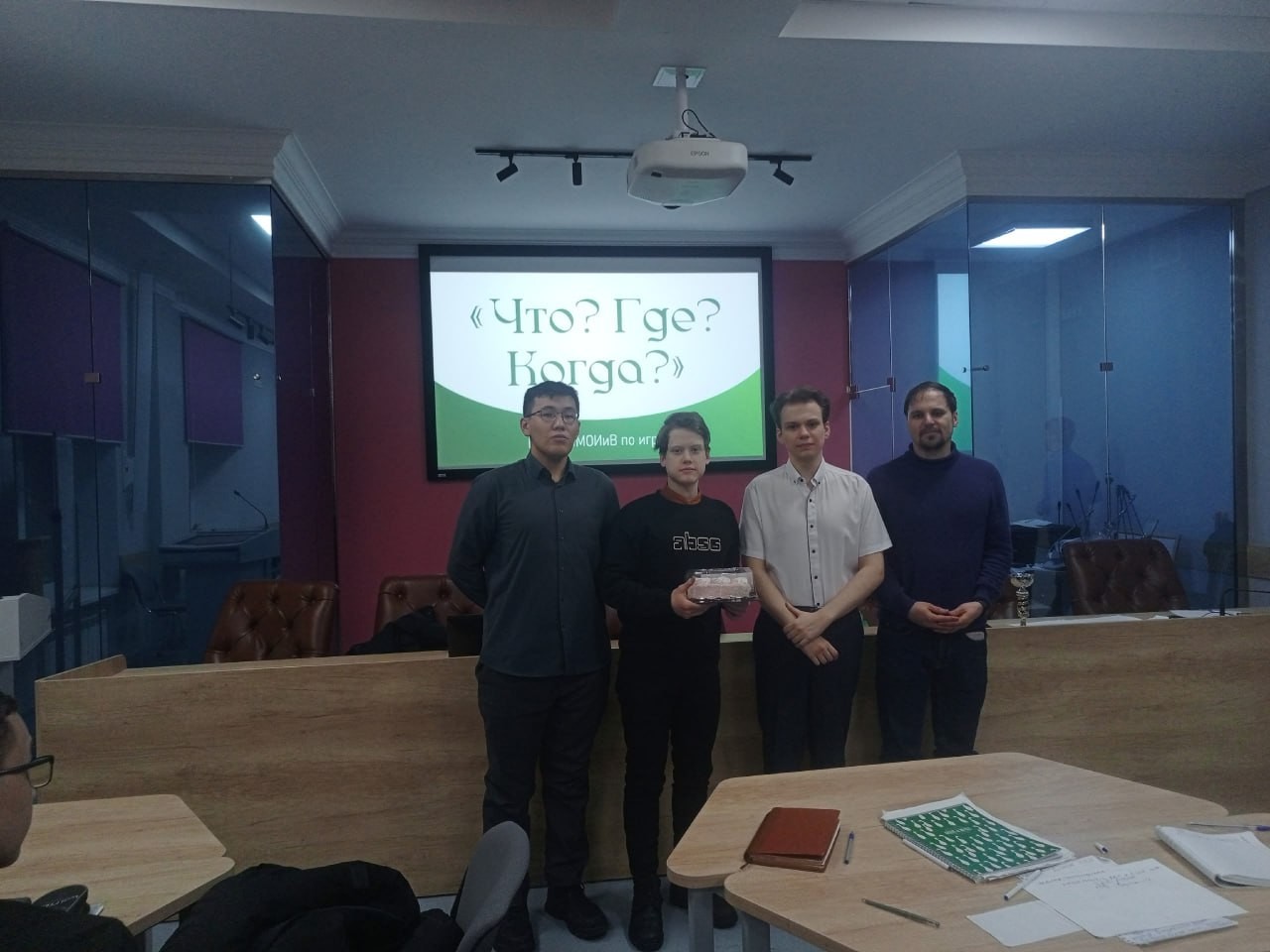 � ��������� ���������� �� ����� ���������� �������� '���? ���? �����?!'