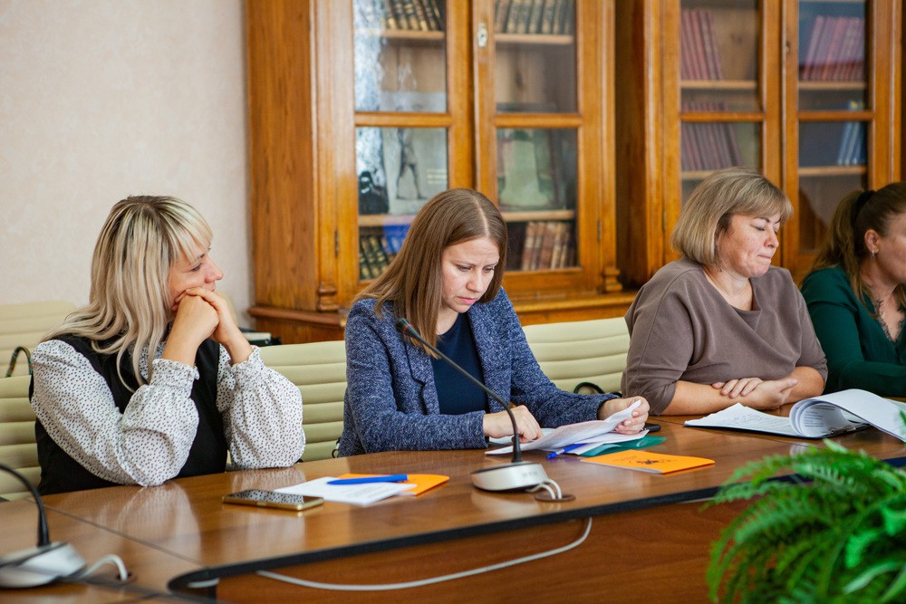 IX ������������ ������: ������ (����)