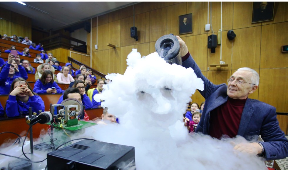 Прошедшие лекции Прошедшие лекции