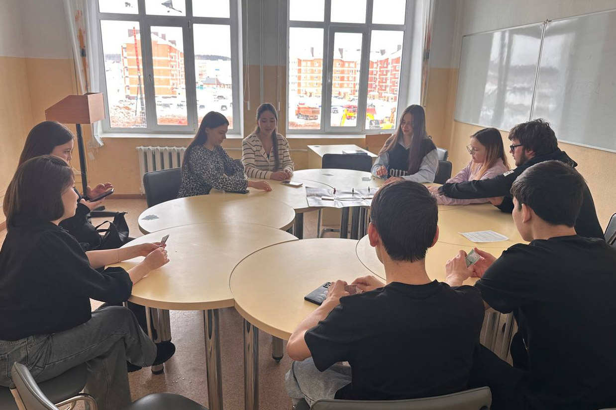 Прошел кураторский час, приуроченный ко Дню защитника Отечества Прошел кураторский час, приуроченный ко Дню защитника Отечества