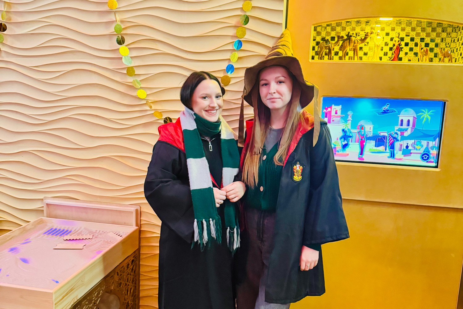 Студенты посетили детский музейный центр 'Эврика' в Елабуге Студенты посетили детский музейный центр 'Эврика' в Елабуге