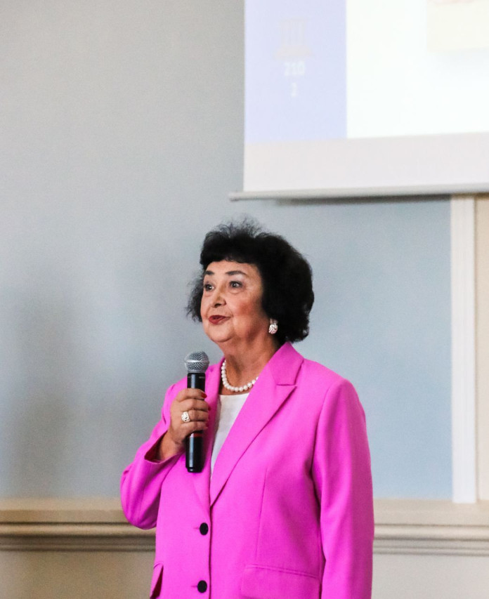 ���� ������ � ��������� ���������� � �����������