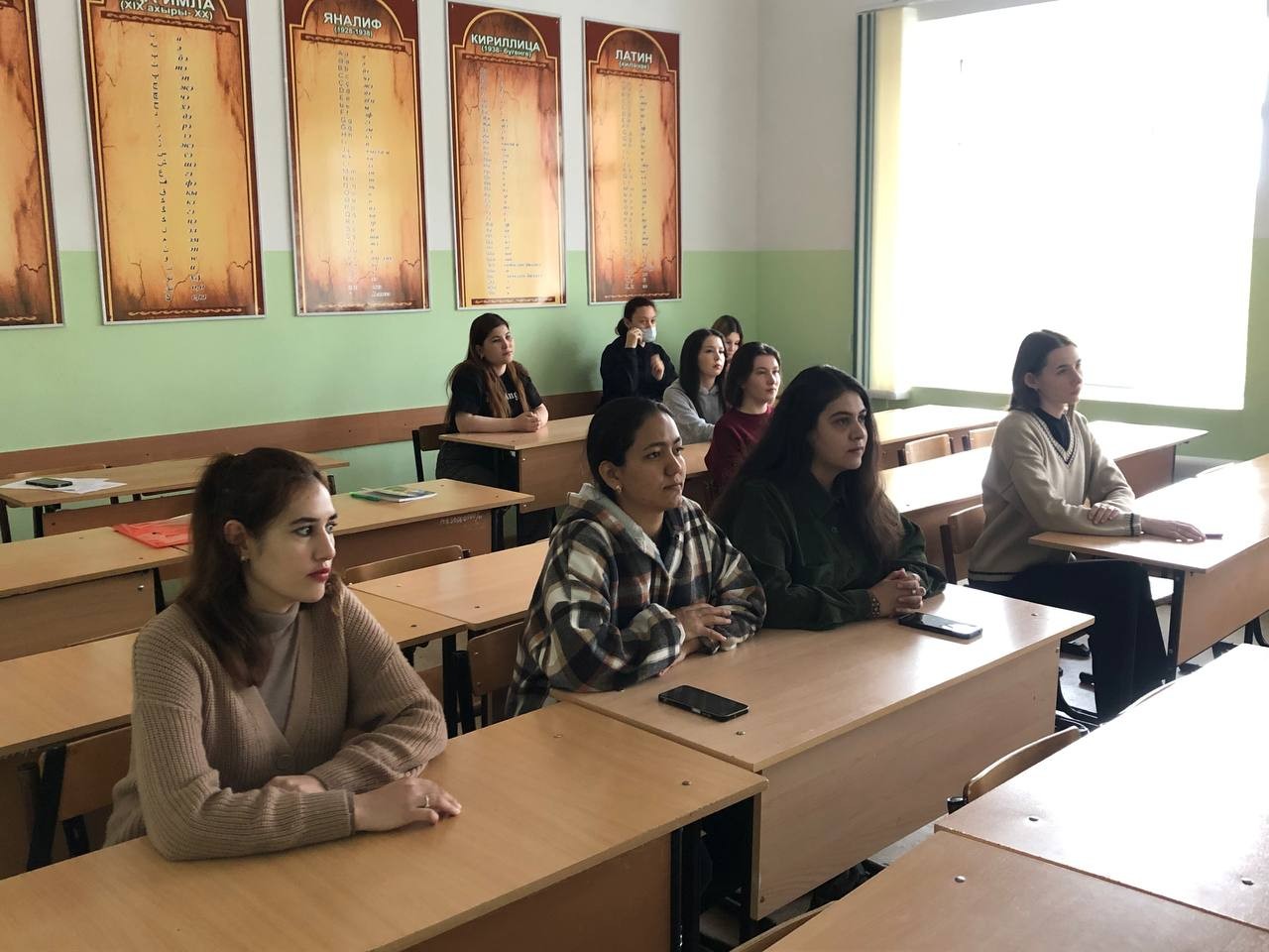 Кинолекторий: обсуждение художественного фильма 'Кресты' Кинолекторий: обсуждение художественного фильма 'Кресты'