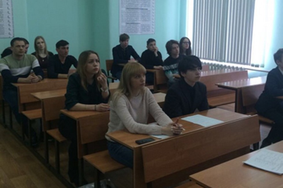 Подведены итоги Всероссийского конкурса исторических исследовательских и творческих работ школьников 'История вокруг меня', приуроченного к Всемирному дню историка Подведены итоги Всероссийского конкурса исторических исследовательских и творческих работ школьников 'История вокруг меня', приуроченного к Всемирному дню историка