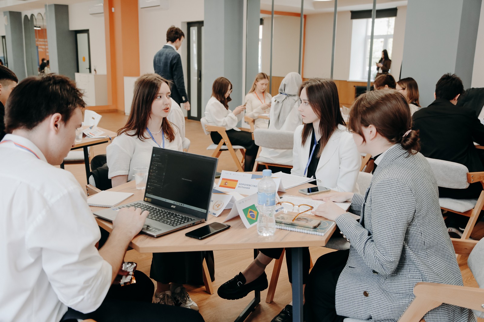 КФУ открыл Казанскую модель ООН КФУ открыл Казанскую модель ООН