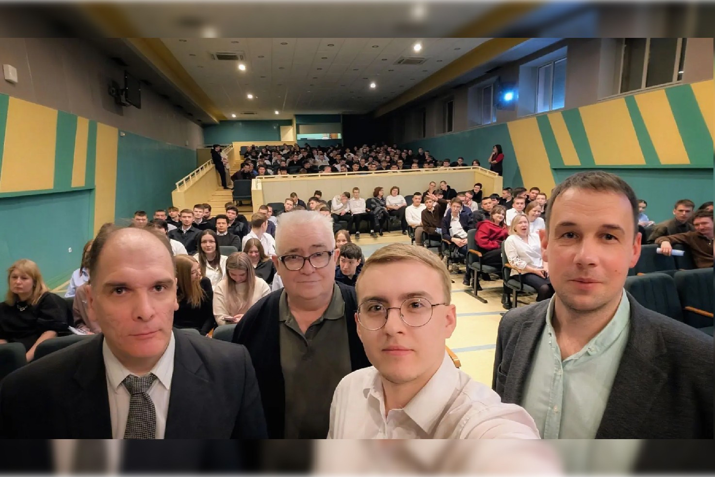 Представители Елабужского института КФУ провели профориентационные встречи в Альметьевске Представители Елабужского института КФУ провели профориентационные встречи в Альметьевске