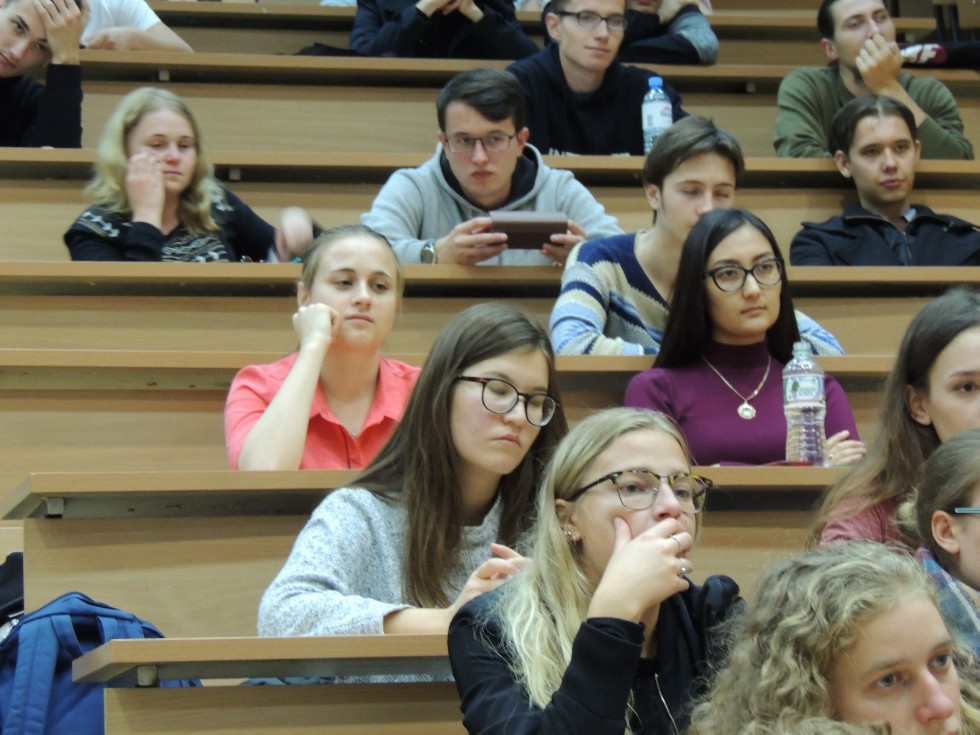 �������� �������� � ������ � ����