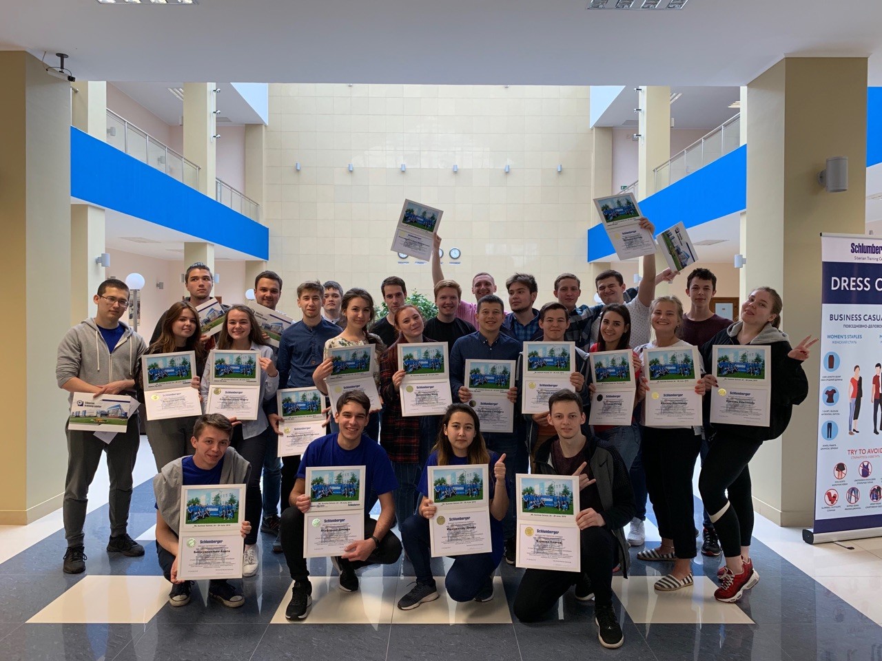 Студенты ИГиНГТ КФУ прошли практику в учебном центре компании Шлюмберже Студенты ИГиНГТ КФУ прошли практику в учебном центре компании Шлюмберже