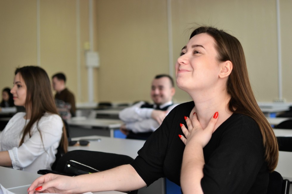 ����� ������������ ����� ����