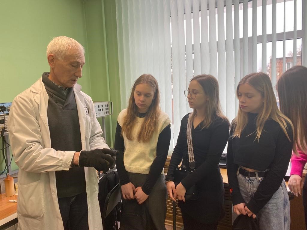 ��������� ��������� ������� ���������� ��������� � ��������������� ������������ ����� ��������������, ���������� � ���������