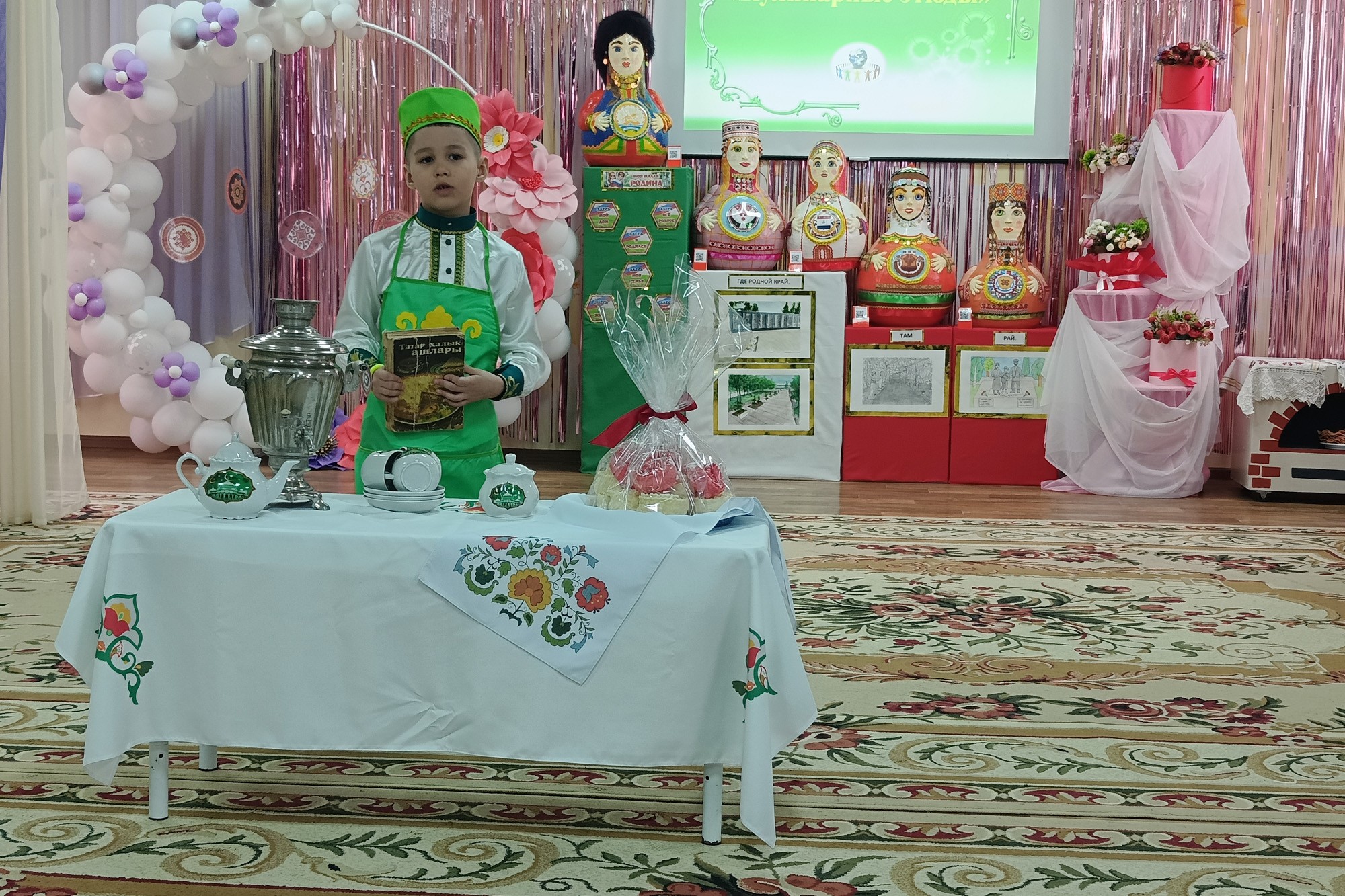 Доцент Елабужского института КФУ выступила экспертом республиканского конкурса 'Республика одна ? народы разные' Доцент Елабужского института КФУ выступила экспертом республиканского конкурса 'Республика одна ? народы разные'