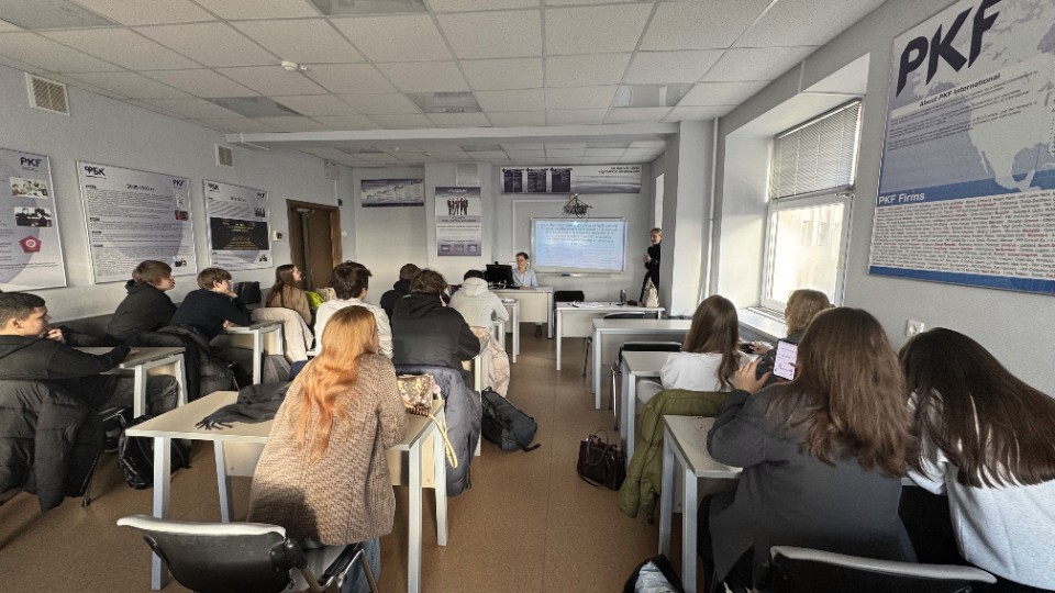 Кураторский час в группе 14.6-414 'Кибермошенничество в современном мире' Кураторский час в группе 14.6-414 'Кибермошенничество в современном мире'