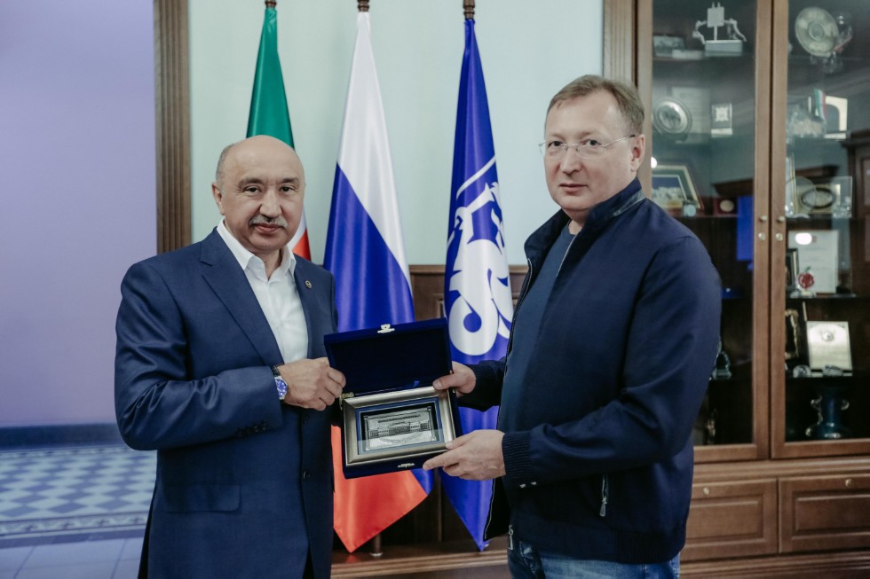Kazan University toured by Zarubezhneft employees