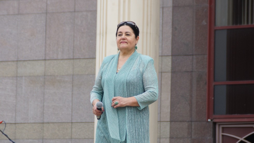 ������� �������� ����� � ������