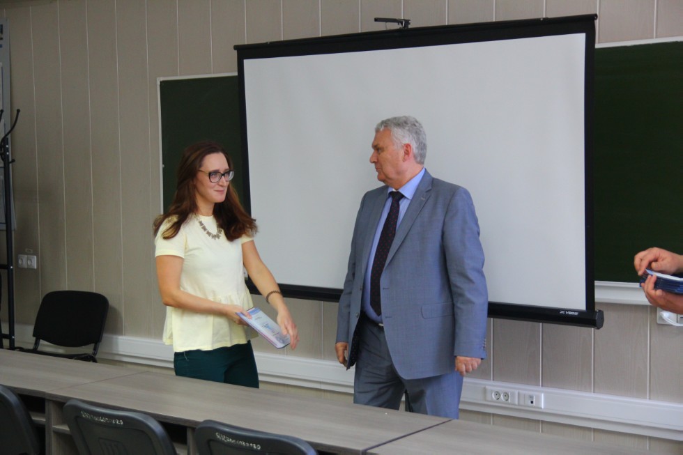 ����� ��������� ������������ 