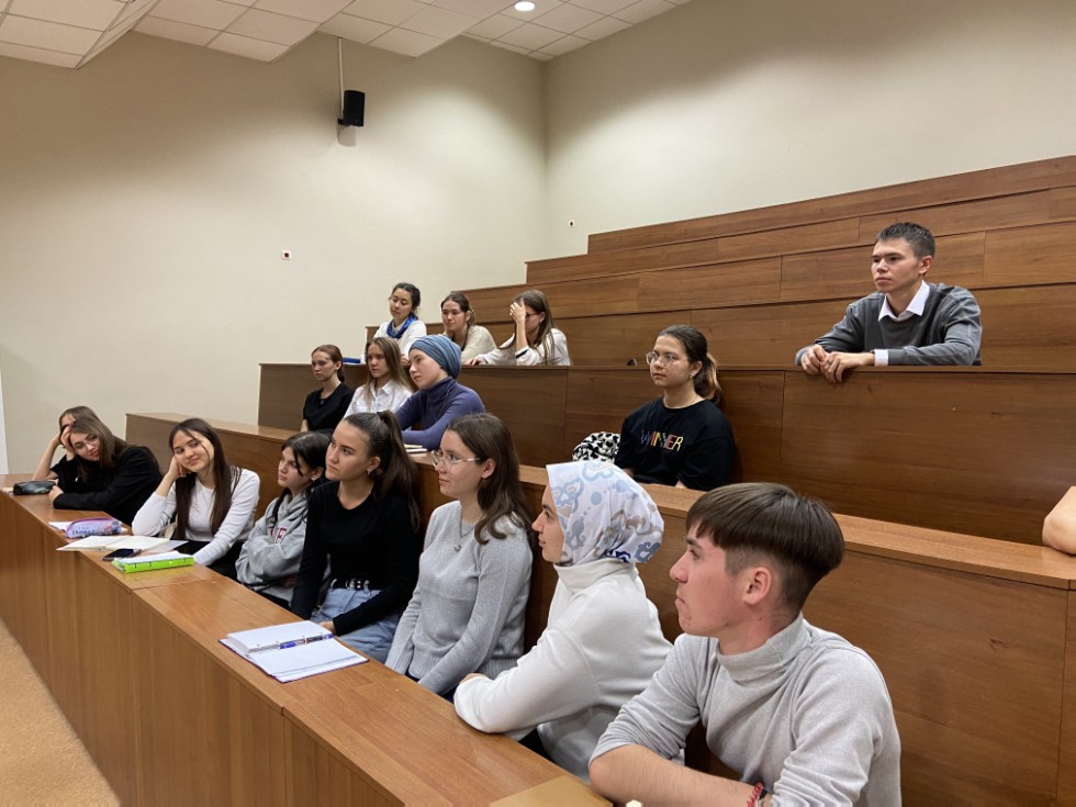 Болгар чоры каберташлары ни сөйли? Болгар чоры каберташлары ни сөйли?