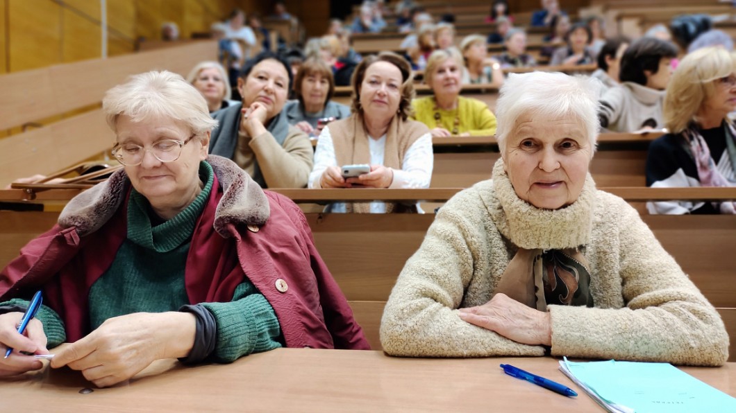 ��������� ��� ������������� � ������� 18 ���� ,����������� �������� �������� ���