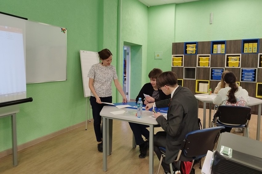 Занятия в ДНК прошли для психолого-педагогических классов Елабужского района Занятия в ДНК прошли для психолого-педагогических классов Елабужского района