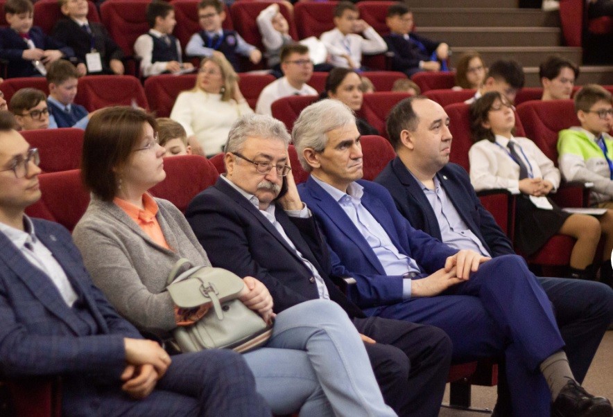 � ��� ���������� VIII ������������� (� ������������� ��������) ������� ����������� �������� ����� �.�. ������������