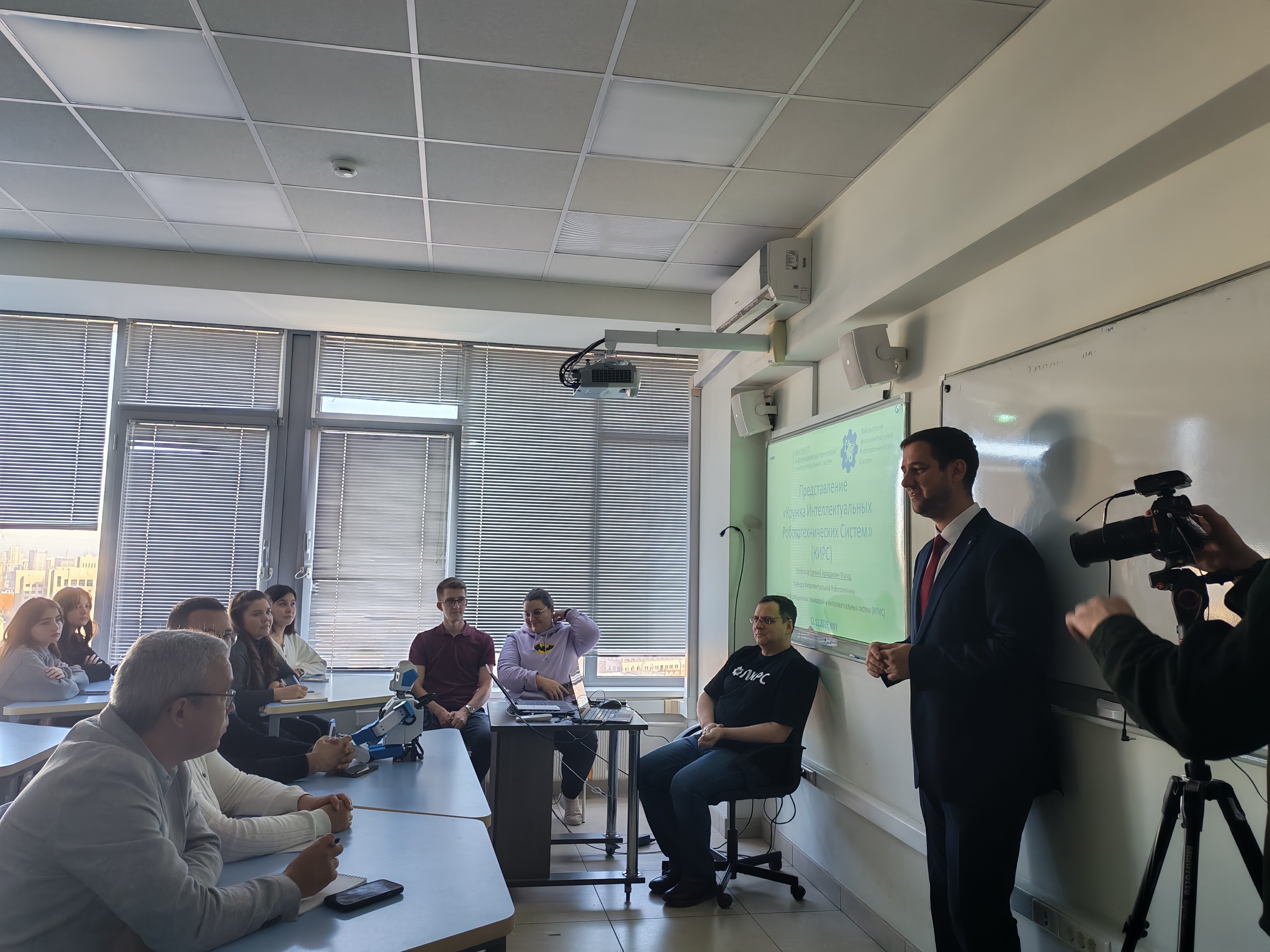 На кафедре интеллектуальной робототехники стартует работа научного кружка для студентов На кафедре интеллектуальной робототехники стартует работа научного кружка для студентов