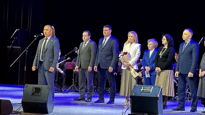 ���������� �����������, ��������� � ������� ������ � ��� ���� '����������� ��������' ,����������� �������� �������� ���