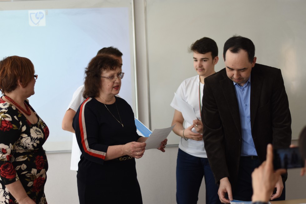 ����� ��������� ���� ������������� 